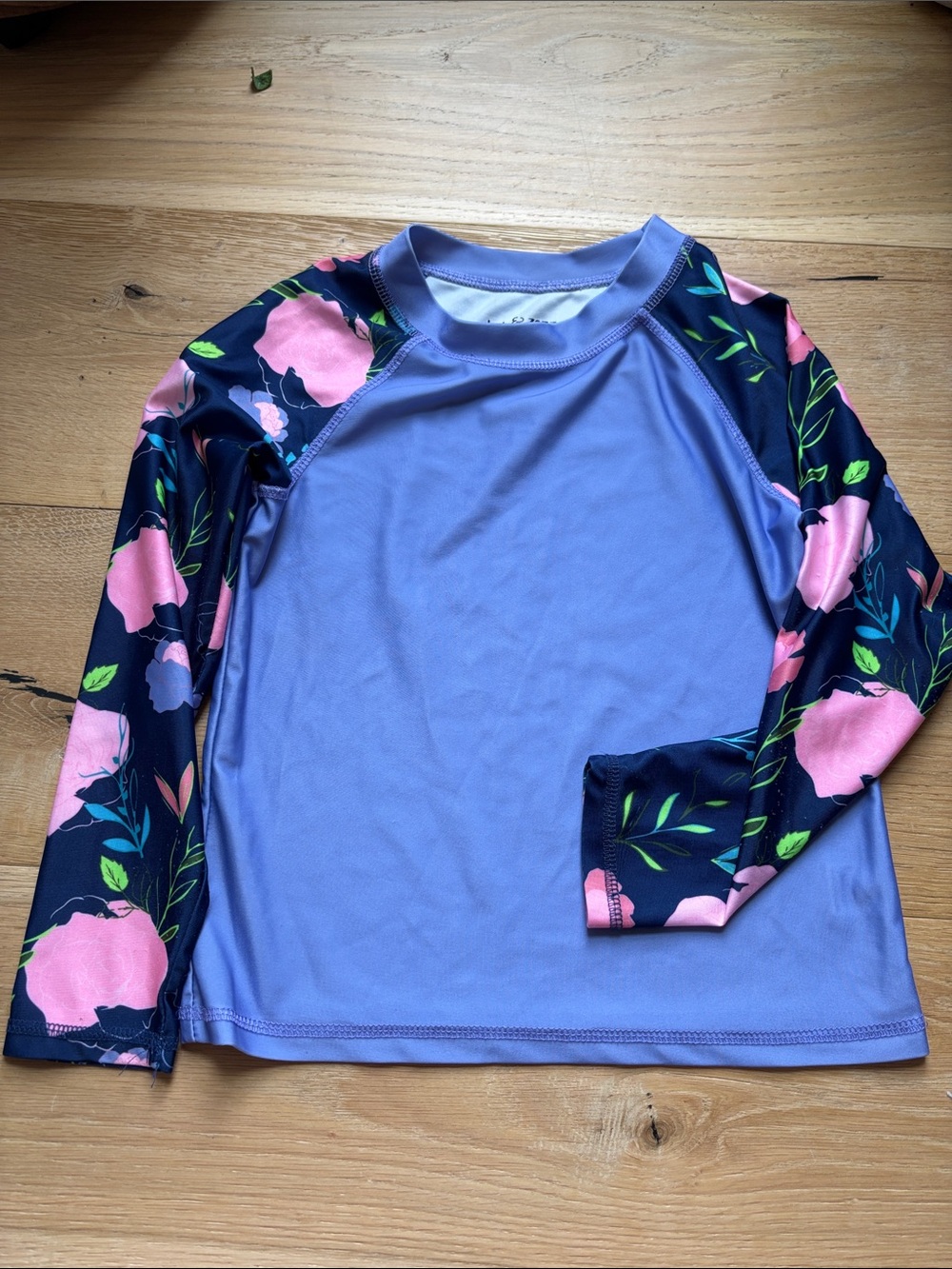 Girls' Lavender Long-Sleeve Rashguard with Floral Navy Sleeves